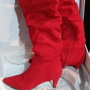 Bar lll red boots